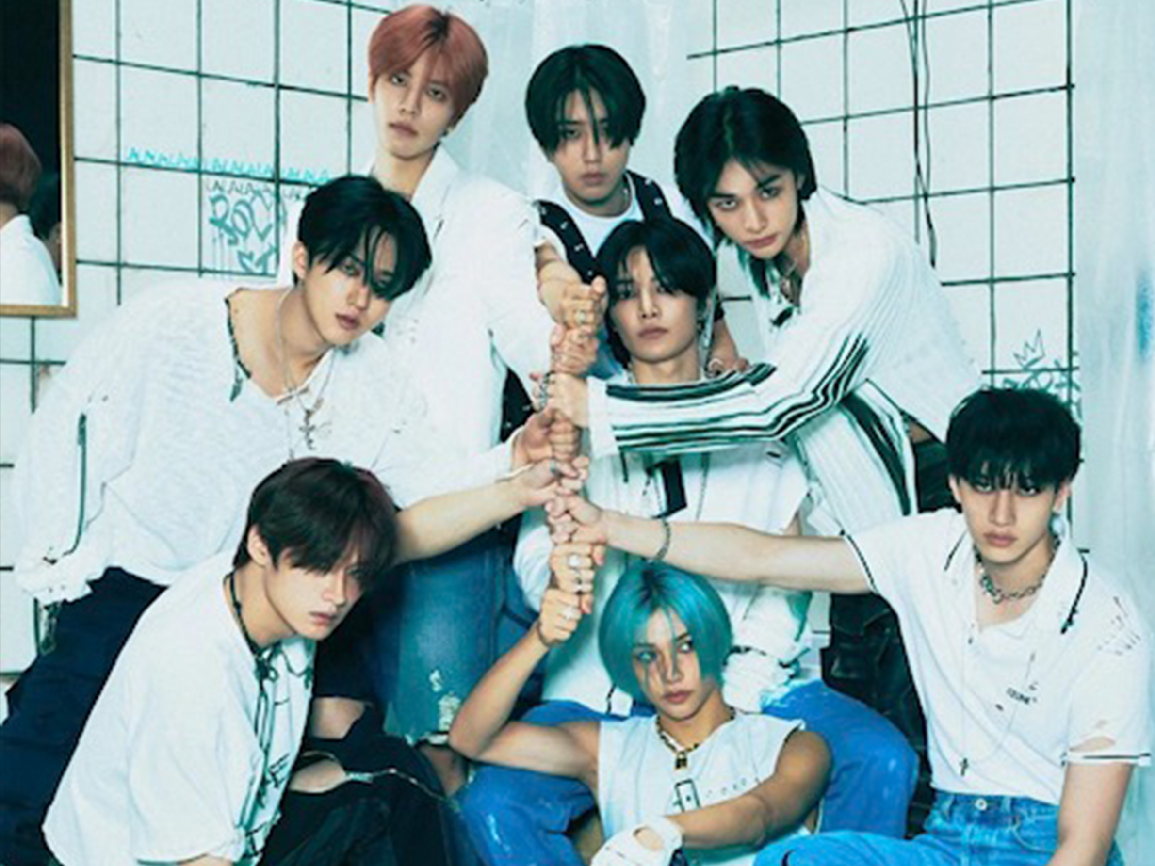 Stray Kids